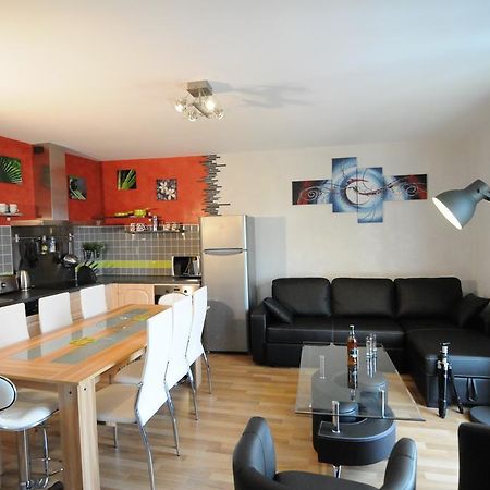 Appartement De Charme Climatise Pour 6 A 8 Pers Амбоаз Стая снимка